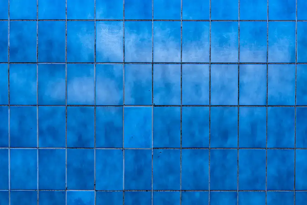 Glazed ceramic tiles